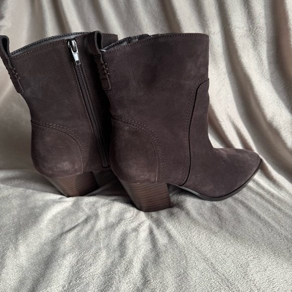 Leather Lucky Brand chocolate Brown Boots